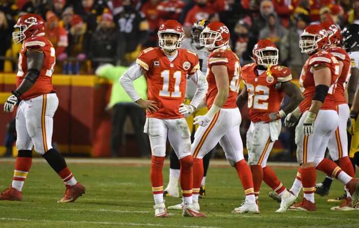 Kansas City Chiefs quarterback Alex Smith (11) reacts during the second half of an NFL divisional playoff football game against the Pittsburgh Steelers Sunday, Jan. 15, 2017, in Kansas City, Mo. (AP Photo/Ed Zurga)
