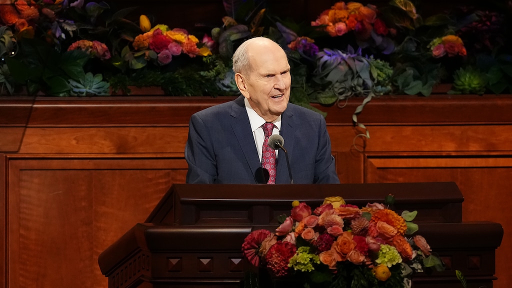 (The Church of Jesus Christ of Latter-day Saints)
A seated President Russell M. Nelson delivers a major address at General Conference on Sunday, Oct. 2, 2022.
