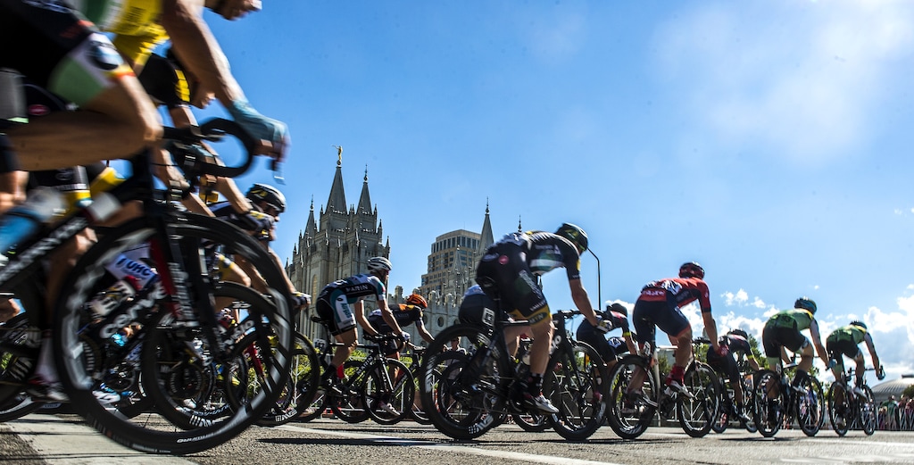 Tour of Utah riders race past Salt Lake City Temple Square during Stage 5 of the cycling race Friday, Aug. 7, 2015, in Salt Lake City. (Chris Detrick/The Salt Lake Tribune via AP)