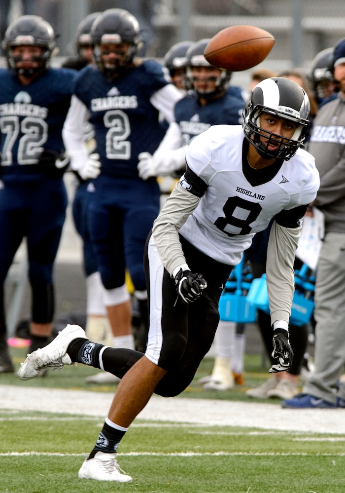 (Steve Griffin  |  The Salt Lake Tribune)  Highland receiver Richard Tialavea can't make a catch on this pass during the Class 5A state quarterfinal football game against Former Canyon at Corner Canyon in Draper Friday November 3, 2017.