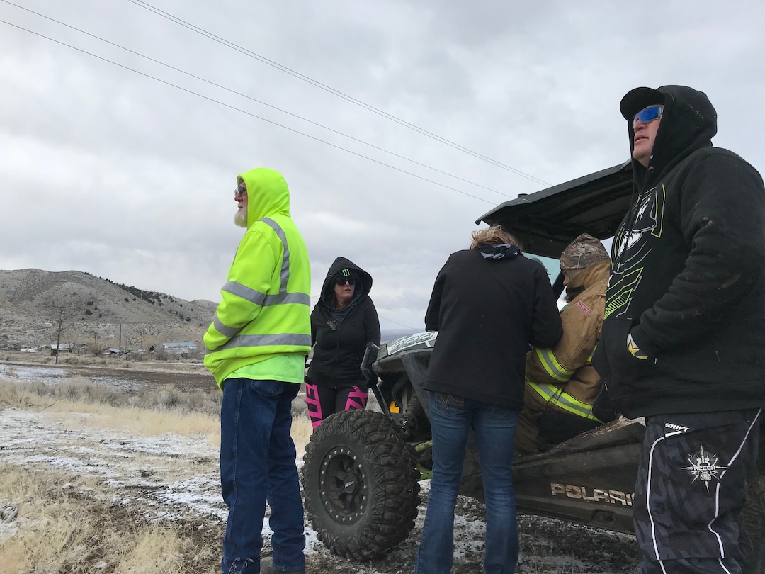 (Paighten Harkins | The Salt Lake Tribune) Bill Powell (left) looks out across the hills outside Eureka during his search for Riley Powell and Breezy Otteson on Feb. 10, 2018. The two have been missing since Dec. 30, 2017.