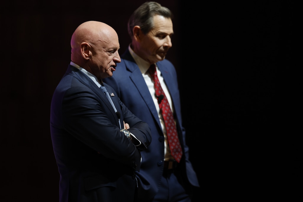 (August Miller | Utah Valley University) Utah Senator John Curtis and Arizona Senator Mark Kelly attend a CNN Townhall hosted by Dana Bash in the Noorda Concert Center on the Campus of Utah Valley University in Orem, Utah on Wednesday, November 12, 2025.