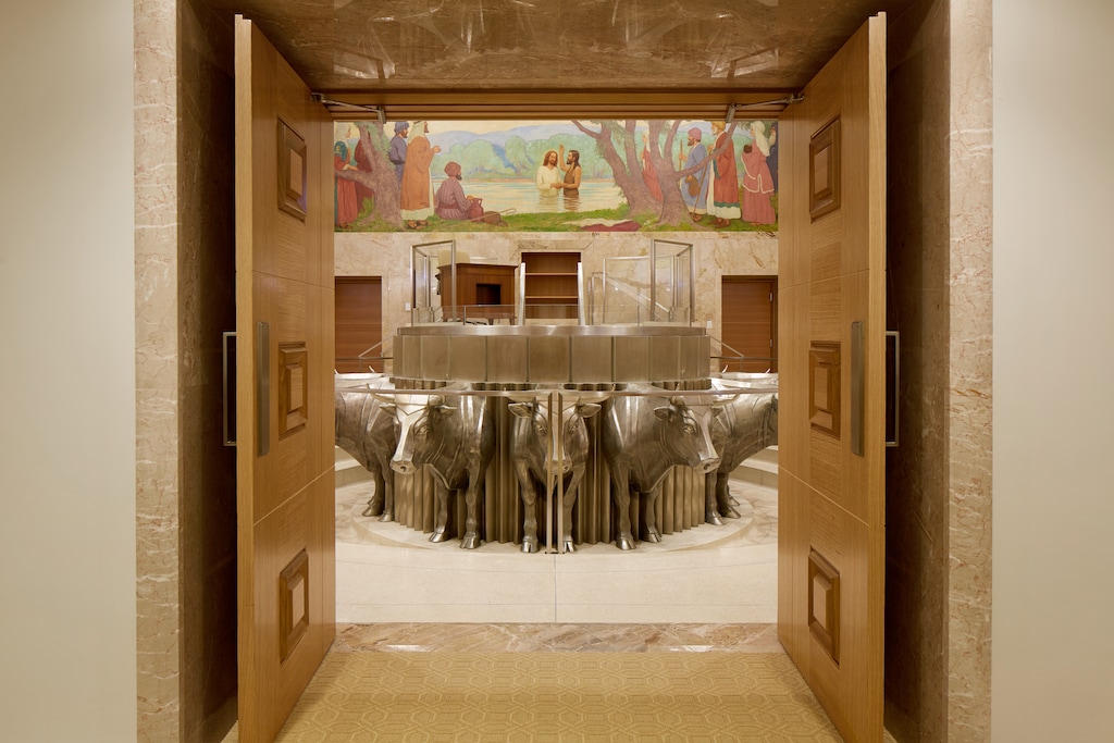 Photo courtesy LDS Church
The baptistry in the Idaho Falls Idaho Temple, where Mormons perform vicarious baptisms for the dead.