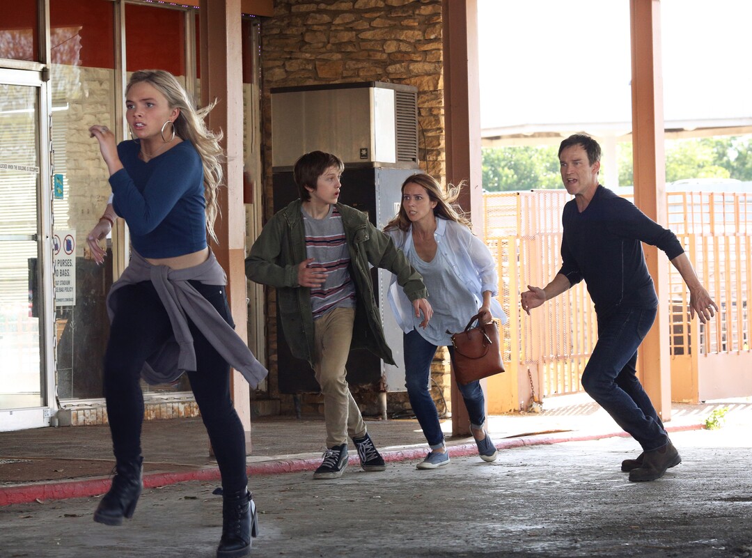 (Ryan Green/Fox) Natalie Alyn Lind, Percy Hynes White, Amy Acker and Stephen Moyer star in “The Gifted.”