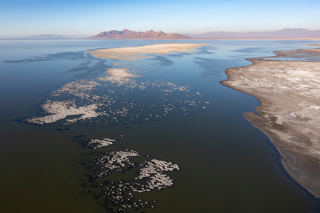 (Francisco Kjolseth | The Salt Lake Tribune) Persisting drought conditions continue to drop water levels at the Great Salt Lake exposing reeflike structures made up of calcium and magnesium carbonate deposits called bioherms that resemble coral as seen on Tuesday, Dec. 7, 2021.