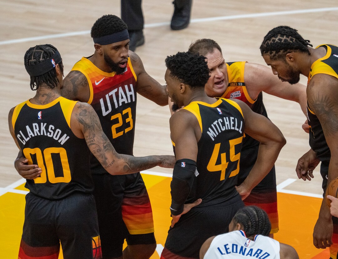 (Rick Egan | The Salt Lake Tribune) Utah Jazz players gather to make plans, during a break in the action, in NBA action between the Utah Jazz and the LA Clippers, in game one in the second round of the NBA playoff series at Vivint Arena, on Tuesday, June 8, 2021.