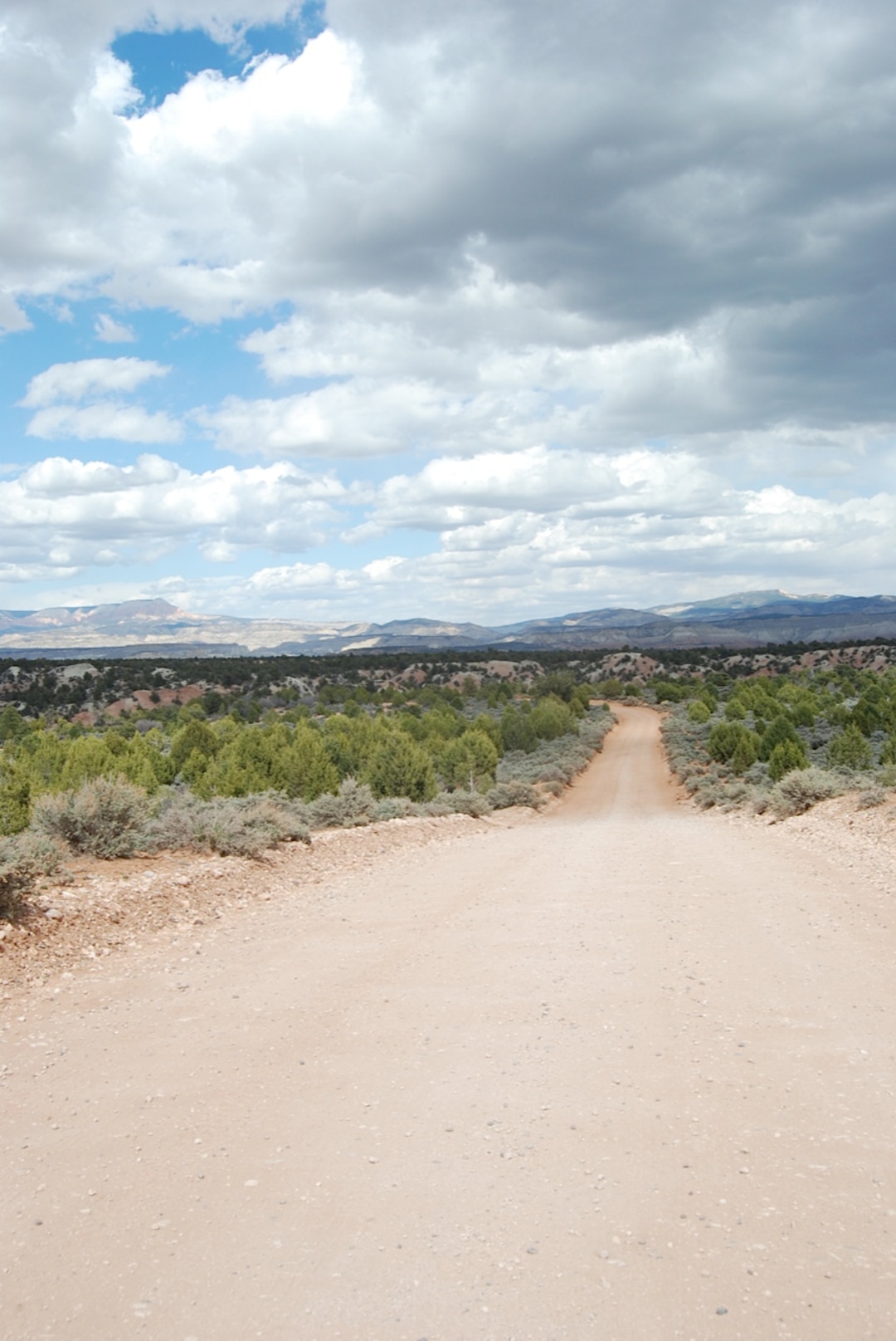 Brian Maffly  |  The Salt Lake Tribune The Skutumpah Road runs through the Grand Staircase Escalante National Monument. A federal appeals court upheld a lower courtÕs ruling awarding this road to Kane County, but found that a 60-foot right-of-way might be inappropriately wide. The panel also reversed U.S. District Judge Clark WaddoupsÕ decision to quiet title to six other route segments, potentially muddying the state of UtahÕs legal quest to gain title to thousands of other routes across federal land.