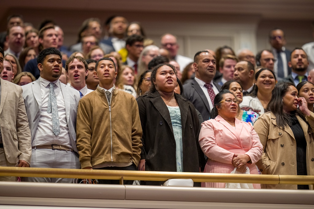 (Trent Nelson  |  The Salt Lake Tribune) Congregants sing the hymn during General Conference in October.