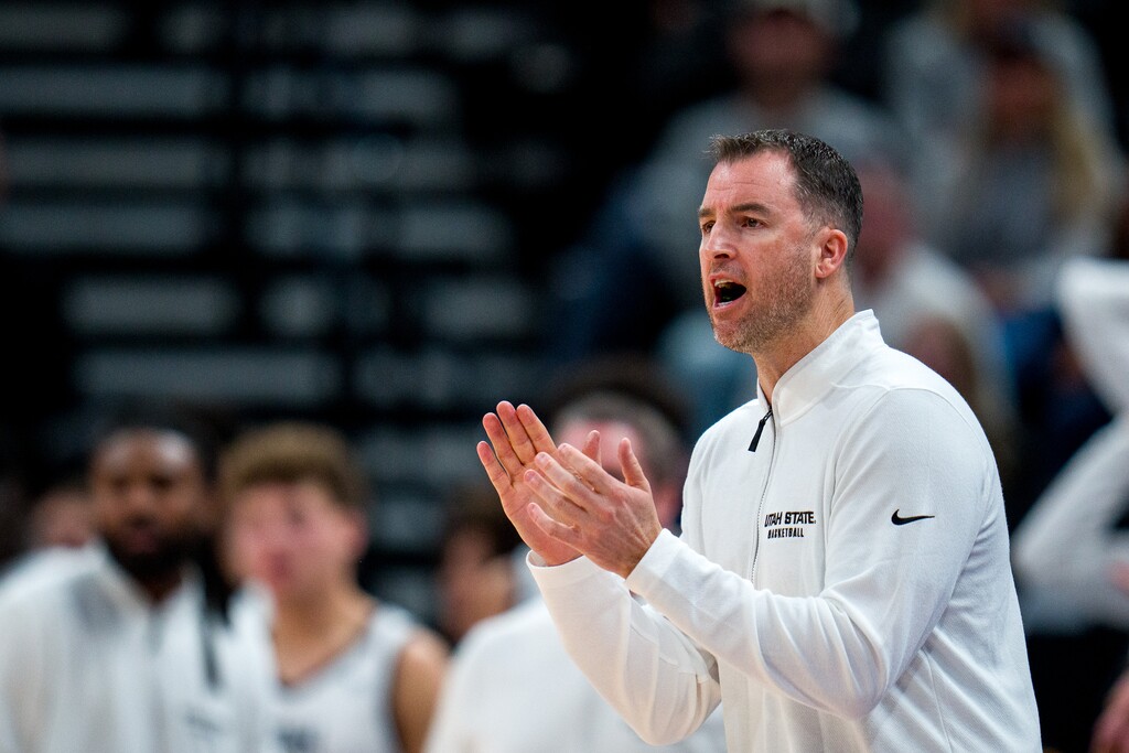 (Trent Nelson | The Salt Lake Tribune) Danny Sprinkle as Utah State faces San Francisco, NCAA basketball in Salt Lake City on Saturday, Dec. 16, 2023.