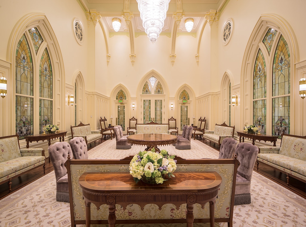 (Photo courtesy The Church of Jesus Christ of Latter-day Saints)
The Celestial Room of the Provo City Center Temple.