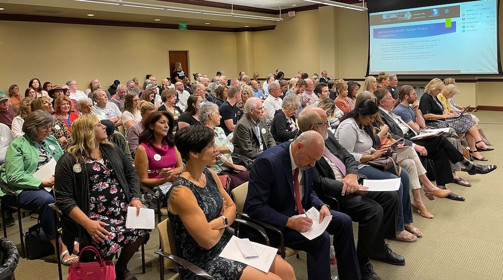 (Bryan Schott | The Salt Lake Tribune) Utahns opposed to a COVID-19 vaccine mandate for businesses pack a committee hearing room at the Utah State Capitol on September 15, 2021.