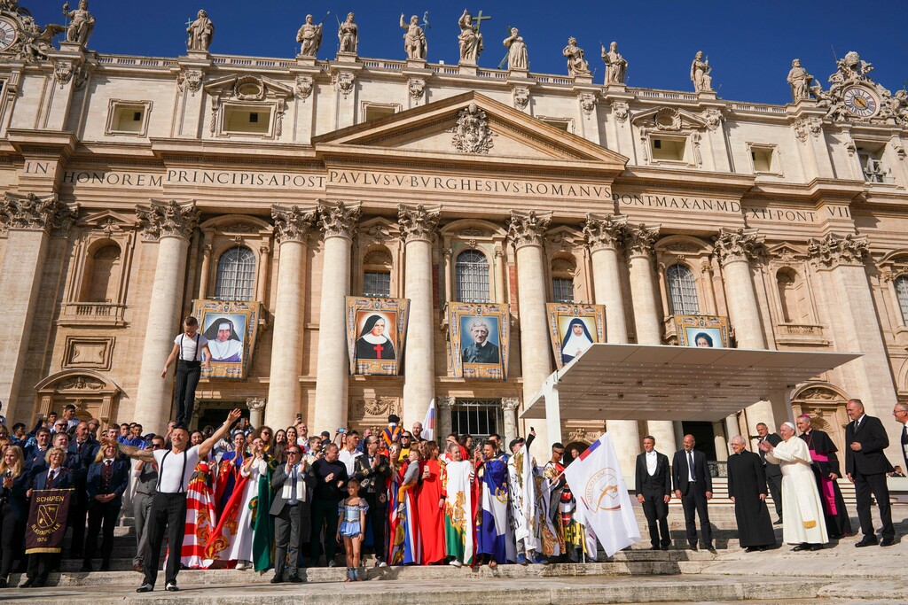 (AP Photo/Andrew Medichini) Participants at the Italian International Circus festival perform for Pope Francis during his weekly general audience, in St.Peter's Square, at the Vatican, Wednesday, Oct. 16, 2019.