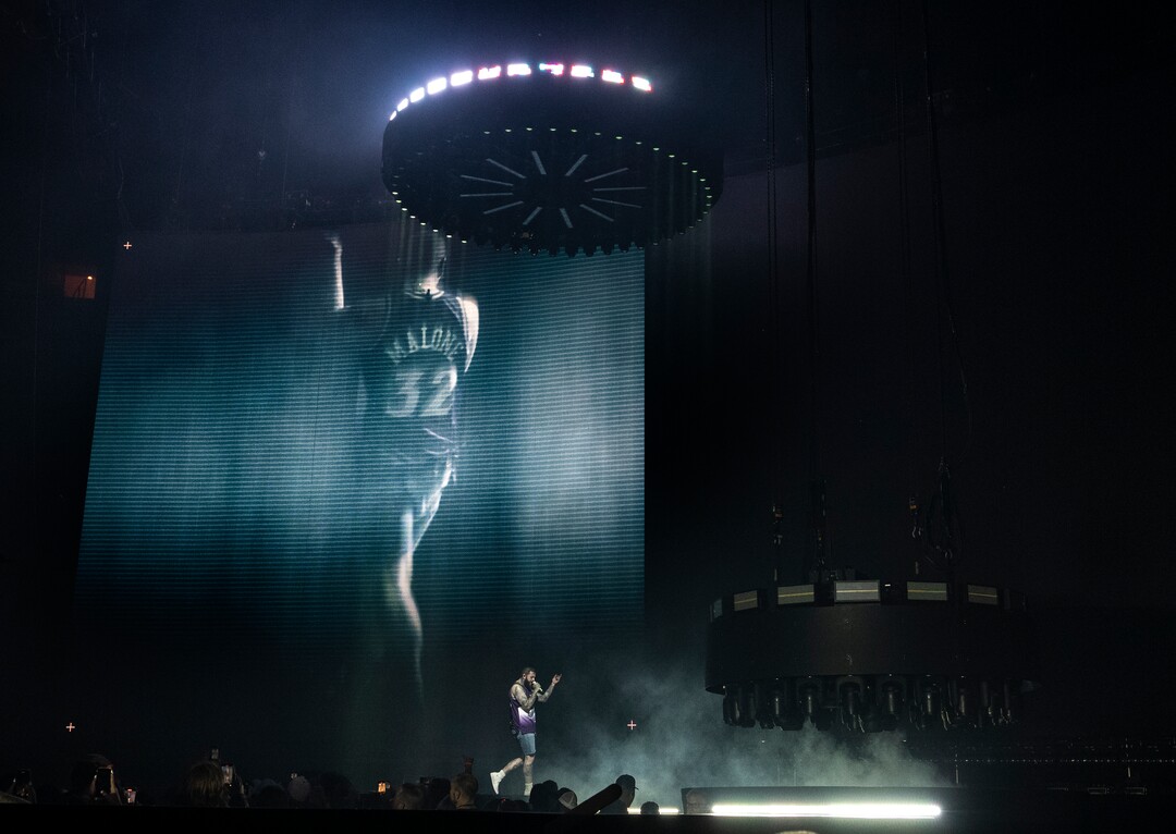 (Leah Hogsten | The Salt Lake Tribune) Post Malone performs at Vivint Arena in Salt Lake City during his Twelve Carat Tour, Nov. 1, 2022. 