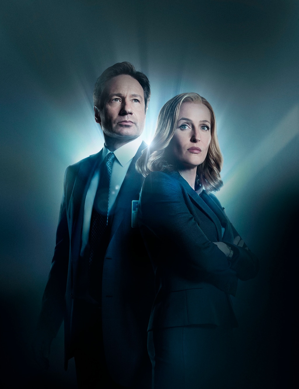 (Courtesy Frank Ockenfels/Fox) David Duchovny and Gillian Anderson star in “The X-Files.”