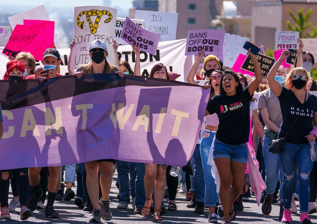 (Leah Hogsten | The Salt Lake Tribune) State Street was filled with hundreds during the SLC Women's March for reproductive rights and access to safe abortions, Oct. 2, 2021. Saturday's march was held in conjunction with other marches across the country.