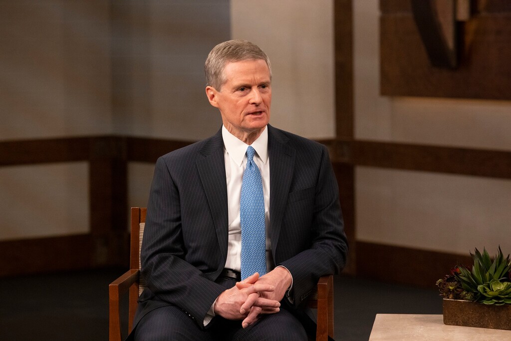 (Photo courtesy of The Church of Jesus Christ of Latter-day Saints)
Elder David A. Bednar speaks from a studio in the Church Office Building to participants at the G-20 Interfaith Forum on Wednesday, Oct. 14, 2020. The digital 2020 forum is hosted by Saudi Arabia.