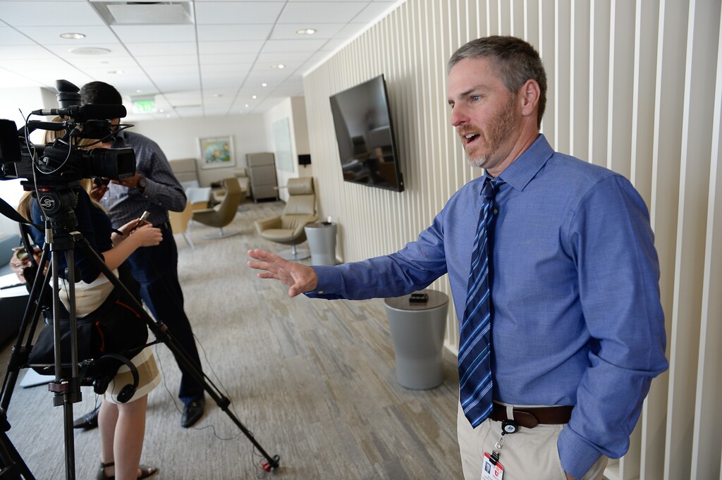 (Francisco Kjolseth | The Salt Lake Tribune) Scott Aberegg, an associate professor of medicine specializing in pulmonary and critical care at University of Utah Hospital, talks about the treatment of patients in connection with recent illnesses related to vaping on Monday, Sept. 9, 2019.