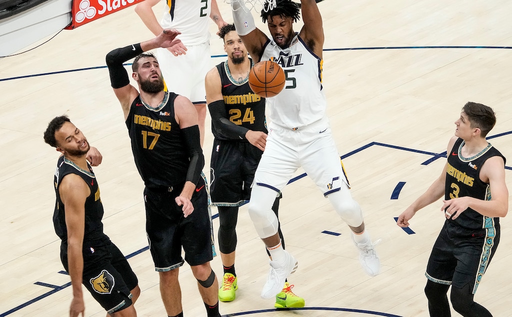 (Leah Hogsten | The Salt Lake Tribune) Utah Jazz center Derrick Favors (15) with the dunk as the Utah Jazz take on the Memphis Grizzlies during Game 1 of the first-round playoffs at Vivint Arena, May 23, 2021. 