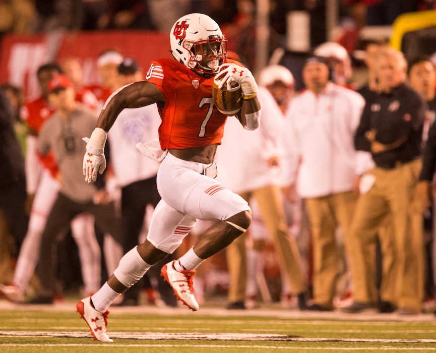 (Rick Egan  |  The Salt Lake Tribune)Utah Utes running back Devonta'e Henry-Cole (7) runs for a big gain, in PAC-12 football action, Utah Utes vs. Stanford Cardinals, at Rice-Eccles Stadium, Saturday, October 7, 2017.