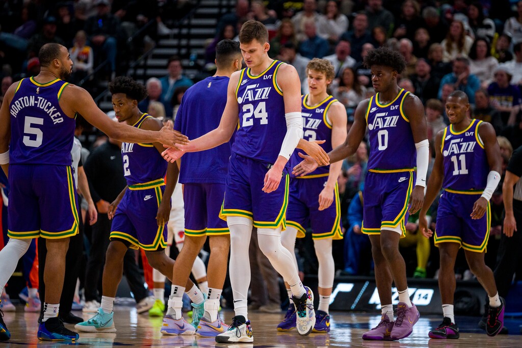 (Trent Nelson  |  The Salt Lake Tribune) Utah Jazz guard Collin Sexton (2), Utah Jazz center Walker Kessler (24), Utah Jazz forward Lauri Markkanen (23), Utah Jazz forward Taylor Hendricks (0) and Utah Jazz guard Kris Dunn (11) as the Utah Jazz host the New York Knicks, NBA basketball on Wednesday, Dec. 13, 2023.