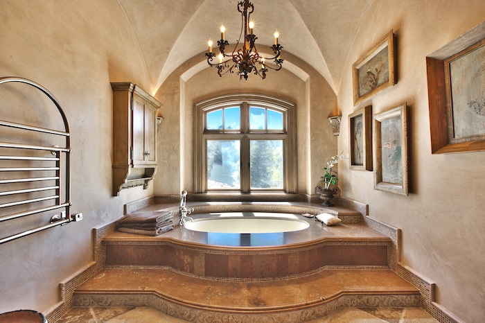 (Courtesy of Concierge Auctions) This 23,035-square-foot house in Holladay will go on the auction block Nov. 2, 2017.