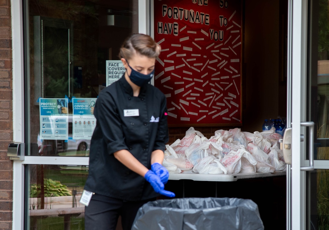 (Francisco Kjolseth  |  The Salt Lake Tribune) Bag lunches are delivered to four Utah State University dormitories on Monday, August 0831, 2020, where 287 residents were asked to  quarantine after elevated levels of COVID-19 were found in wastewater samples.