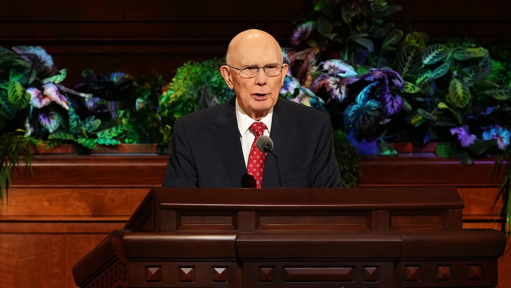 (The Church of Jesus Christ of Latter-day Saints)
President Dallin H. Oaks, first counselor in the governing First Presidency, speaks at General Conference on Sunday, April 3, 2022.