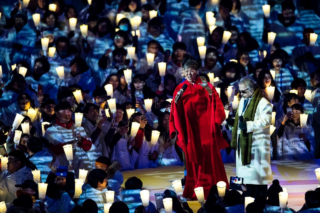 (Chris Detrick  |  The Salt Lake Tribune)  Korean singers Ha Hyun-woo, Jeon In-kwon, Lee Eun Mi, and Ahn Ji Young perform John Lennon's 'Imagine,' during the Pyeongchang 2018 Winter Olympics opening ceremony at Olympic Stadium Friday, February 9, 2018.  