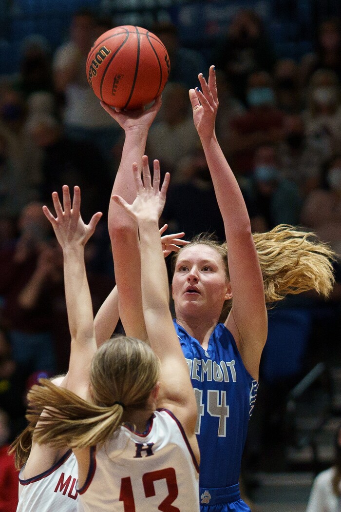 (Trent Nelson  |  The Salt Lake Tribune) Fremont's Maggie Mendelson shoots while facing Herriman in the 6A girls basketball state championship game, in Taylorsville on Saturday, March 6, 2021.