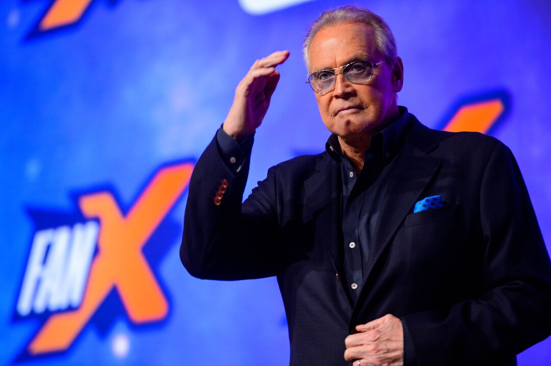 (Trent Nelson  |  The Salt Lake Tribune)  Lee Majors takes the stage. Lindsay Wagner and Majors, stars of the '70s classics  "The Bionic Woman" and "The Six Million Dollar Man" made an appearance at FanX Salt Lake Comic Convention at the Salt Palace Convention Center in Salt Lake City on Friday Sept. 6, 2019.