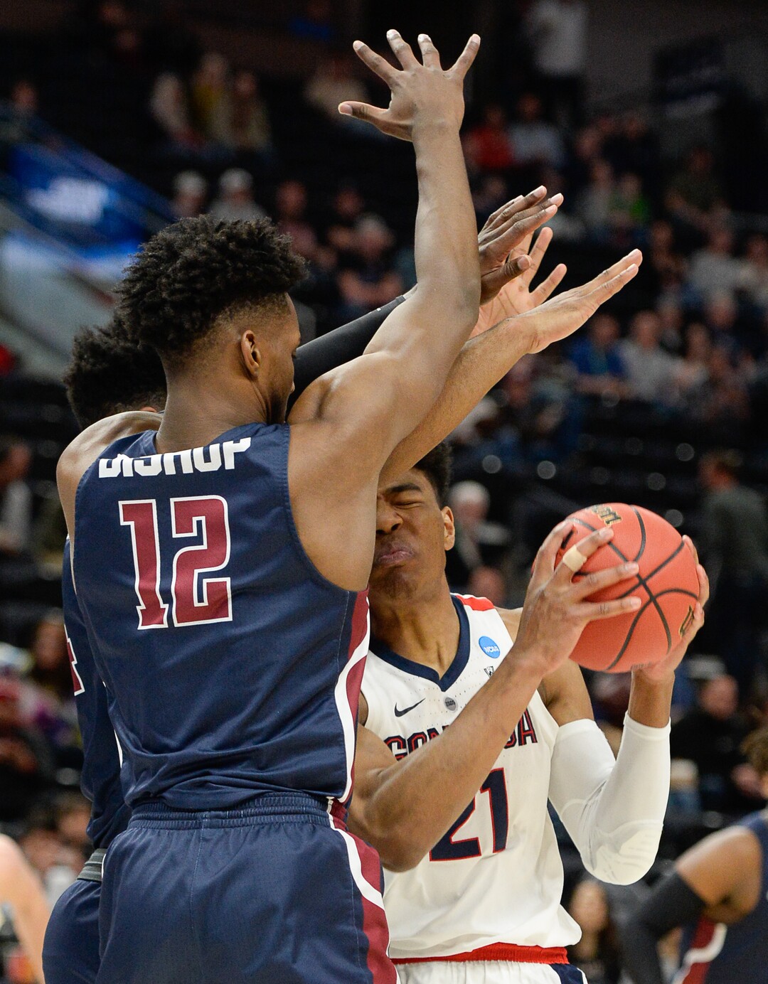 (Francisco Kjolseth  |  The Salt Lake Tribune)  Fairleigh Dickinson Knights forward Elyjah Williams (21) blocks Gonzaga Bulldogs forward Rui Hachimura (21) as Gonzaga faces Fairleigh Dickinson in their first round menÕs NCAA March Madness tournament game at Vivint Smart Home Arena in Salt Lake City on Thursday, March 21, 2019.
