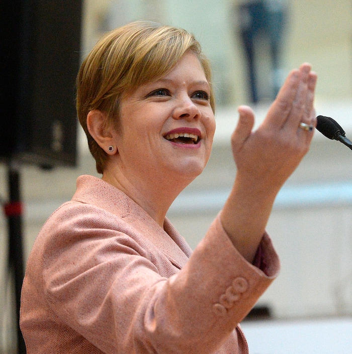 (Al Hartmann  |  The Salt Lake Tribune) 	
Angie Fagerlin, PhD, Chair, Dept. of Population Health Sciences, speaks at announcement Nov. 13 that the University of Utah will receive a $5.3 million gift from Larry H. and Gail Miller Family Foundation to fight diabetes, called "Driving Out Diabetes:  A Larry H. Miller Wellness Initiative."