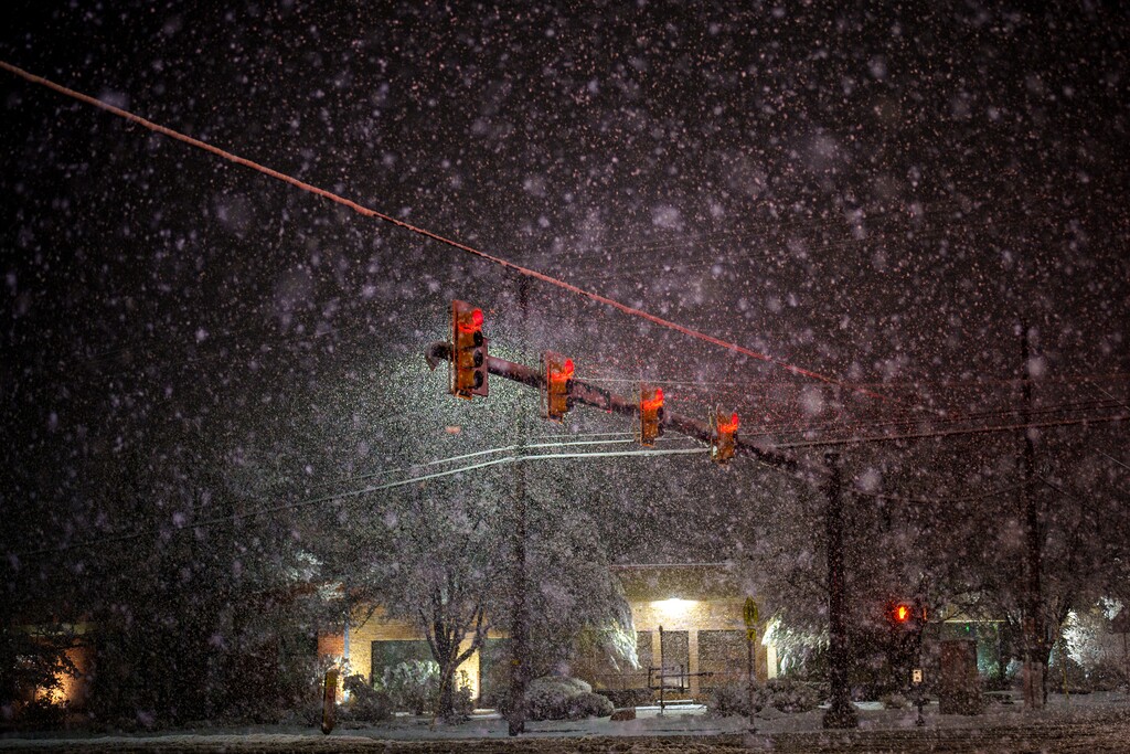 (Trent Nelson  |  The Salt Lake Tribune) Snow falls on Salt Lake City on Saturday, March 5, 2022. Another storm is expect to hit the state on Tuesday and Wednesday.
