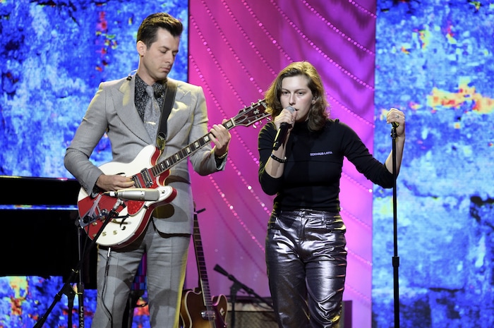King Princess, right, and Mark Ronson perform at the 66th Annual BMI Pop Awards at the Beverly Wilshire Hotel on Tuesday, May 8, 2018, in Beverly Hills, Calif. (Photo by Richard Shotwell/Invision/AP)