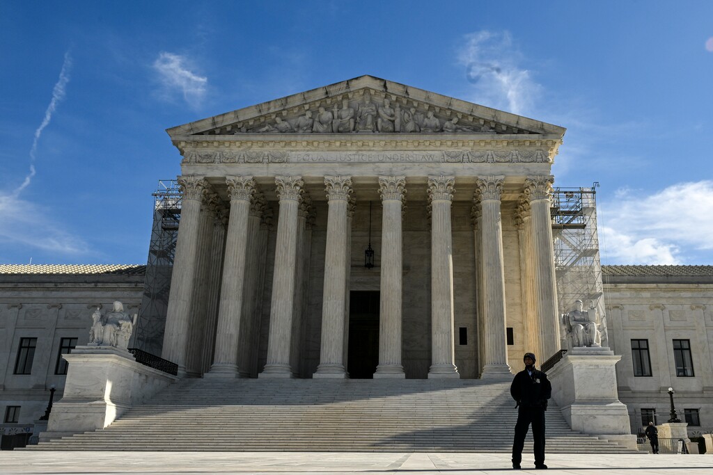 (Kenny Holston | The New York Times) The Supreme Court building in Washington, Feb. 8, 2024. The Supreme Court on June 27, 2024 rejected one of the primary ways the Securities and Exchange Commission enforces laws against securities fraud — the practice of bringing some enforcement actions in internal tribunals rather than in federal courts.
