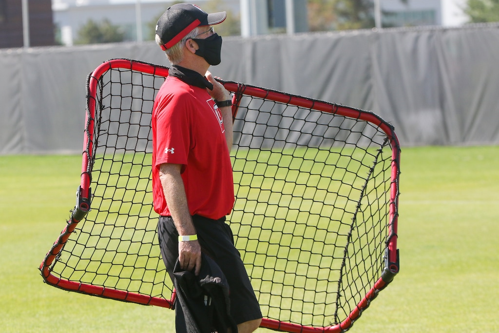 (Photo courtesy of John Vu | University of Utah) Head coach Rich Manning leads Utah women's soccer team as they begin fall practice.