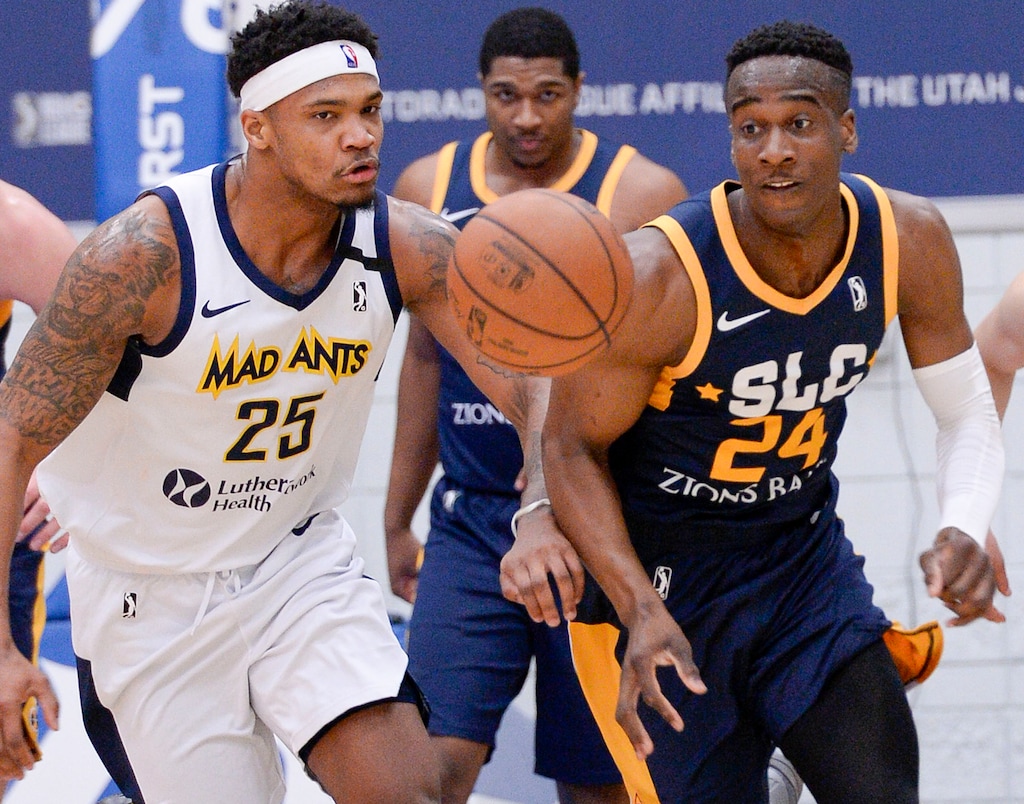 (Leah Hogsten  |  The Salt Lake Tribune) Salt Lake City Stars guard Miye Oni (24) makes a steal during the Stars matchup against Fort Wayne Mad Ant, Jan. 28, 2019, at the Lifetime Activities Center on Salt Lake Community College Campus. 