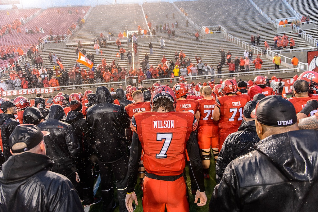 Trent Nelson  |  The Salt Lake Tribune
Utah Utes quarterback Travis Wilson (7) and the team sings "Utah Man" with the few fans who stayed to the bitter end as the Utes lost to Arizona at Rice-Eccles Stadium in November 2014. November has not been kind to the Utes.