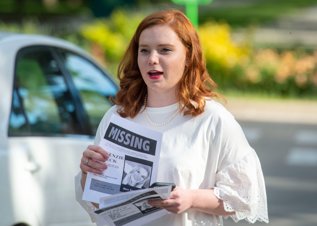 (Rick Egan  |  The Salt Lake Tribune)   Ashley Fine stops motorists in Liberty Park, and hands out flyers with Mackenzie Lueck's photo on it.  Lueck has been missing since Monday.  Saturday, June 22, 2019.


