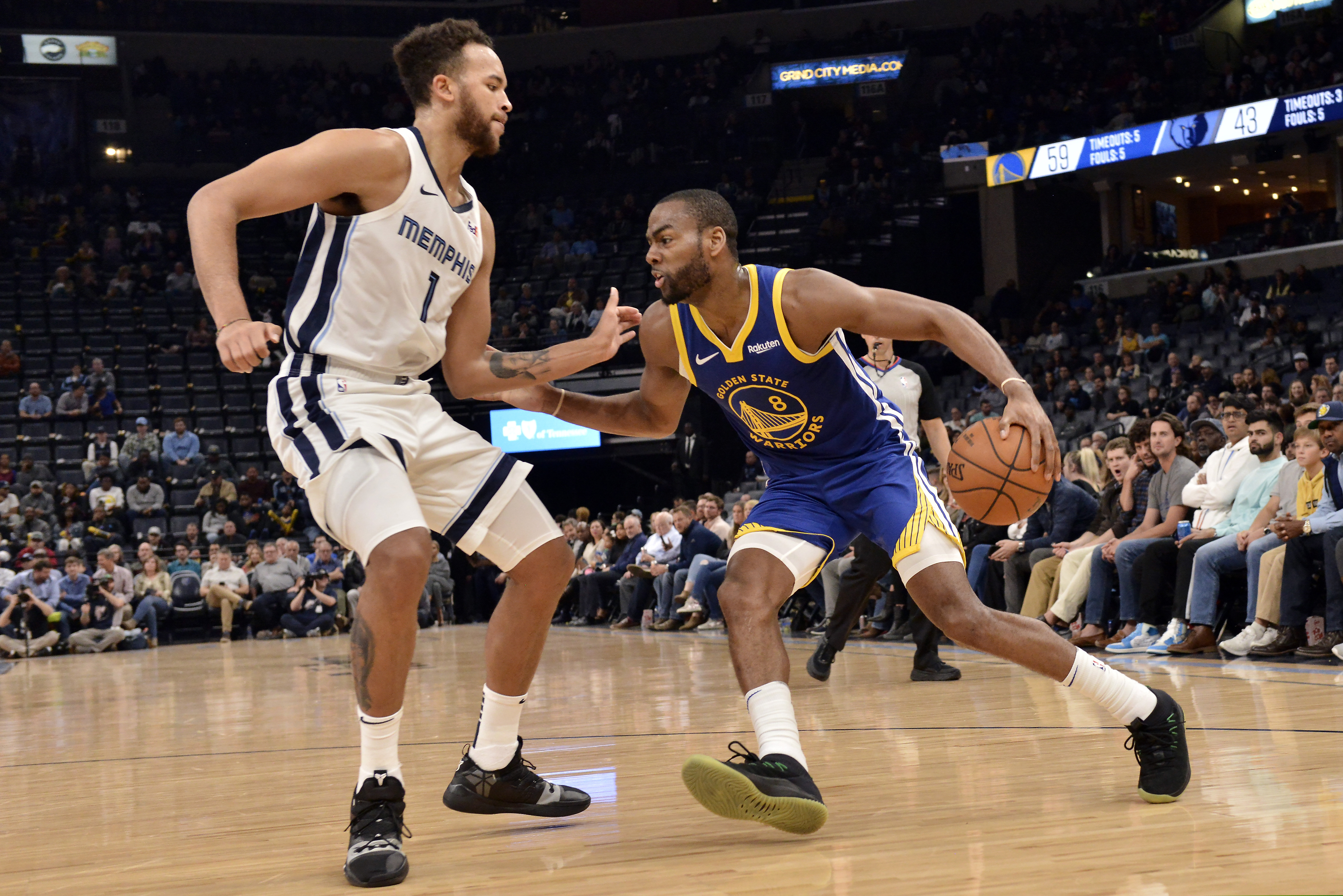 Golden State Warriors guard Alec Burks (8) drives against Memphis Grizzlies forward Kyle Anderson (1) during the first half of an NBA basketball game Tuesday, Nov. 19, 2019, in Memphis, Tenn. (AP Photo/Brandon Dill)