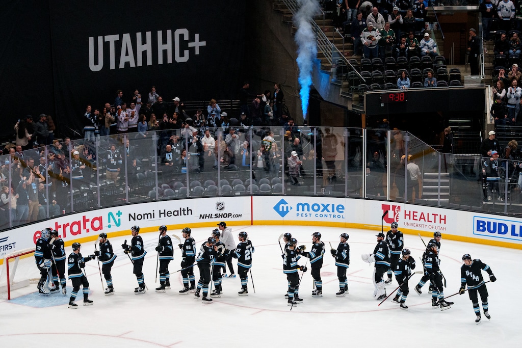 (Trent Nelson  |  The Salt Lake Tribune) Utah Hockey Club celebrates a win over the Minnesota Wild, NHL hockey in Salt Lake City on Thursday, Feb. 27, 2025.