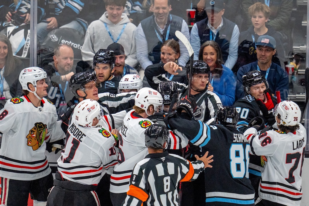 (Trent Nelson  |  The Salt Lake Tribune) Players shove each other as the Utah Mammoth host the Chicago Blackhawks, NHL hockey in Salt Lake City on Thursday, Oct. 1, 2026.