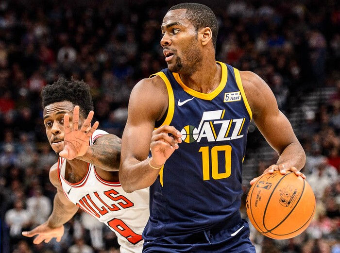 (Trent Nelson | The Salt Lake Tribune)  Utah Jazz guard Alec Burks (10) and Chicago Bulls guard Antonio Blakeney (9) as the Utah Jazz host the Chicago Bulls, NBA basketball in Salt Lake City Wednesday November 22, 2017.
