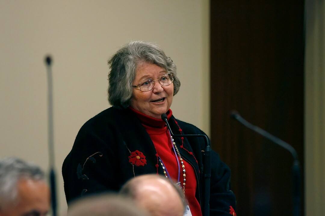 Beverly Evans served in the Utah State Senate 1999-2005.