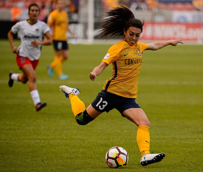 (Trent Nelson | The Salt Lake Tribune)
Utah Royals vs. Washington Spirit, soccer at Rio Tinto Stadium in Sandy, Saturday May 5, 2018. Utah Royals FC defender Brooke Elby (13).