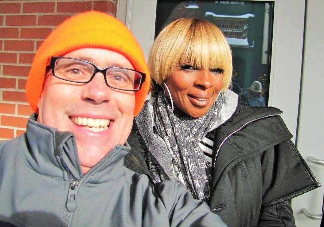 Stuart Graves with Mary J. Blige.