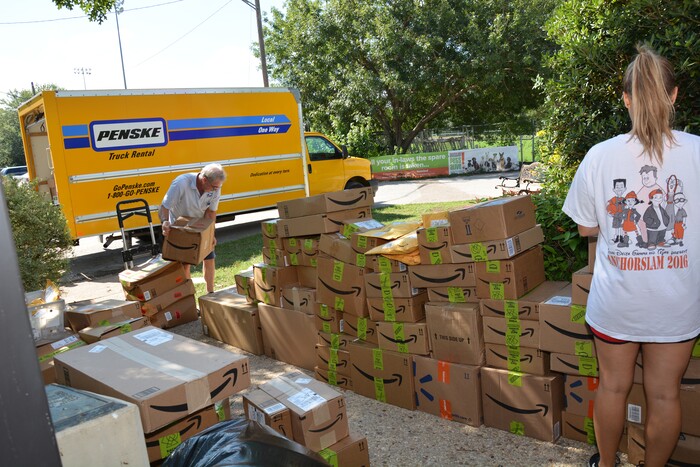 Best Friends Animal Society staff members and volunteers help rescue and reunite pets with people in the aftermath of Hurricane Harvey. Courtesy | Best Friends Animal Society.