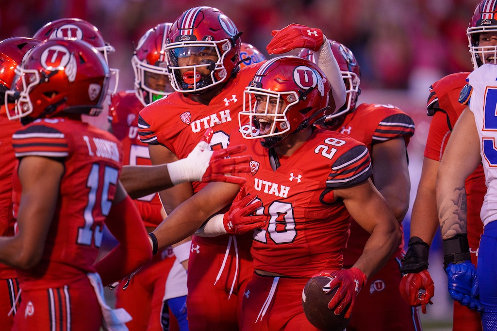 (Trent Nelson | The Salt Lake Tribune) Utah Utes safety Sione Vaki (28) celebrates an interception as the Utah Utes host the Florida Gators, NCAA football in Salt Lake City on Thursday, Aug. 31, 2023.