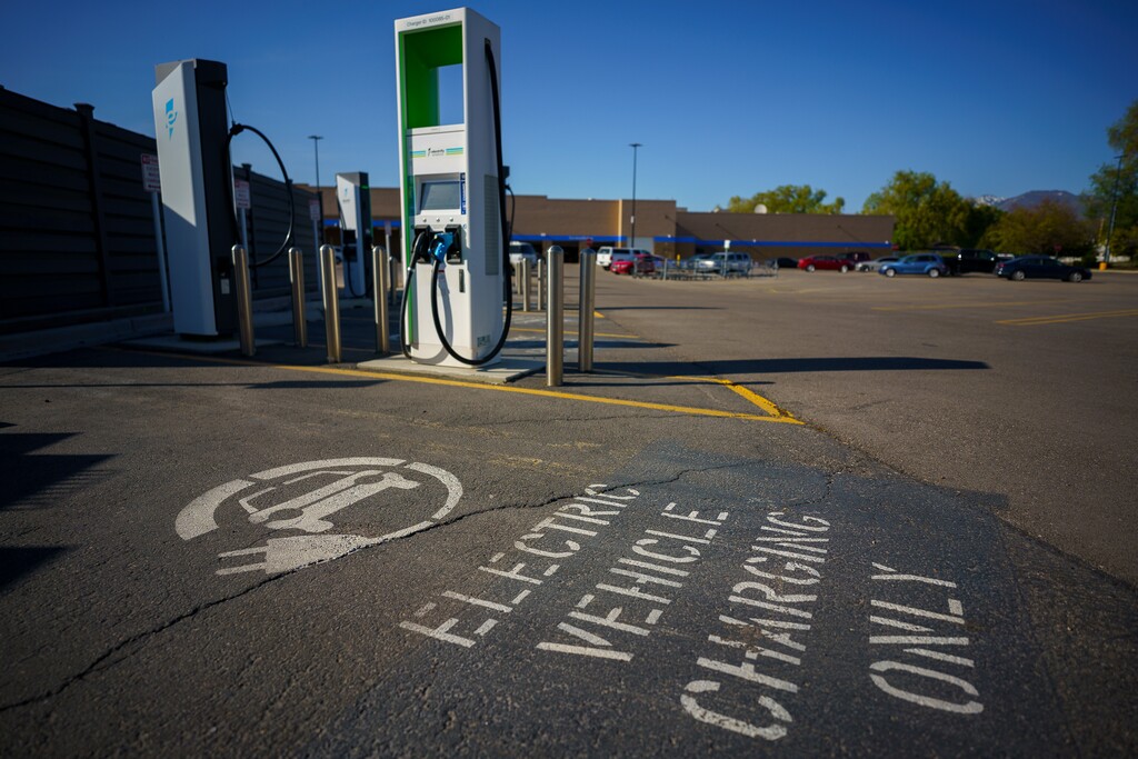 (Trent Nelson  |  The Salt Lake Tribune) Electric vehicle charging stations at Sam's Club in Salt Lake City on Thursday, May 11, 2023.