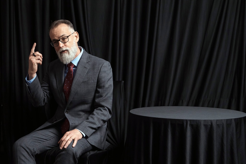 (Andres Kudacki | The New York Times) Dante Lauretta, who leads the Arizona Astrobiology Center, in New York on March 19, 2024. Lauretta is the planetary scientist who led the OSIRIS-REx mission to retrieve a handful of space dust.
